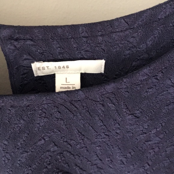 E.S.T. 1846 Navy Blue Top Size L - Picture 2 of 4